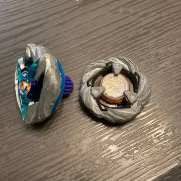 베이블레이드X 드란버스터 레온클로(블레이드만)