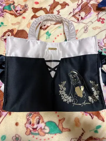 메종 드 플뢰르 토트백