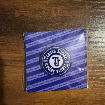 TravisJapan 'stravelers 특전 핀 배지 토라쟈