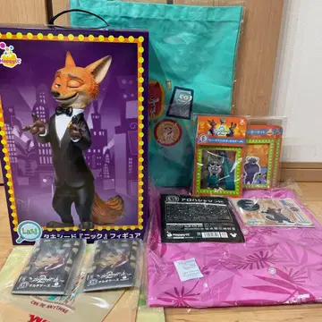 주토피아 닉 와일드 피규어