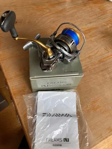 DAIWA FREAMS LT5000S-CXH 스피닝 릴