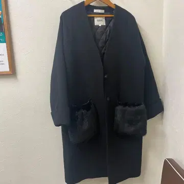 오조크 노카라 코트