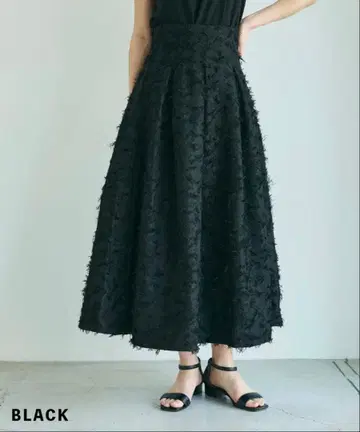 BASEMENTonline 프린지 플레어 스커트 블랙