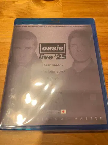 Oasis live25 Fast Moon Furious Sun