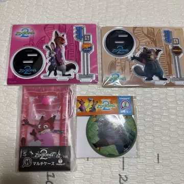 주토피아 아크릴 스탠드 거울 카라비너