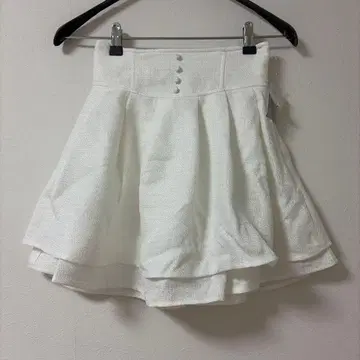 evelyn 화이트 트위드 플레어 스커트