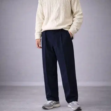 어반 리서치 도어스 [M] 고급 캐주얼 코튼 블렌드 턱 슬랙스