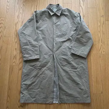 beta post Bubble Wrap Reversible Coat