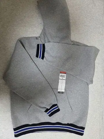 au 그레이 헤비 웨이트 후드 부착 후드티