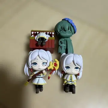 장송의 프리렌 캡슐 피규어