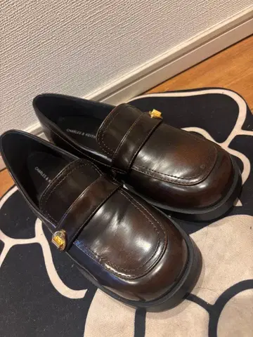 찰스&키이스 로퍼