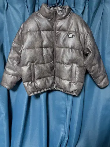 [ UNISEXS ] 로고 빈티지 스타일 가죽 퍼 블루종 브라운