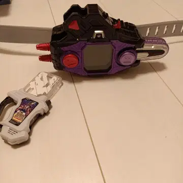 가면라이더 이그제이드 DX 바구루 드라이버 겐무