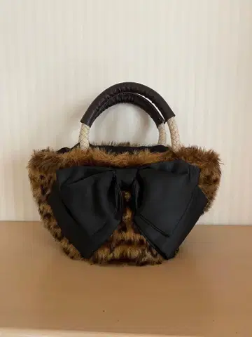 엠즈 그레이시 M'S GRACY 레오파드 인조 모피 백