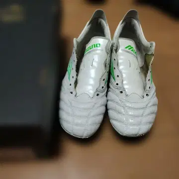 Mizuno 모렐리아 네오 4 축구화 화이트/그린