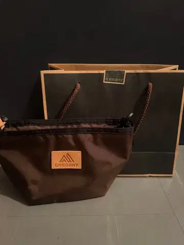 IL BISONTE x GREGORY EASY SHOULDER 택 포함