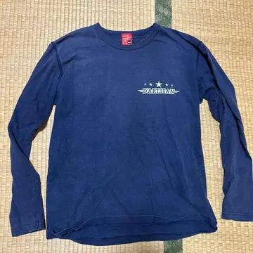 D'ARTISAN 긴팔 티셔츠 S 사이즈