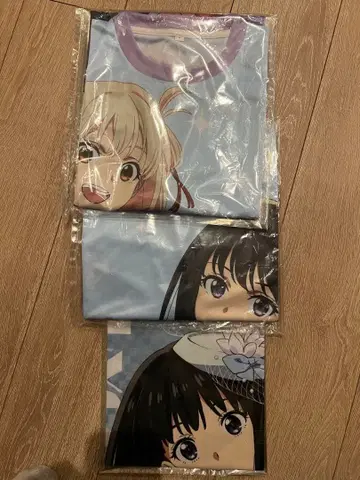 리코리스 리코일 풀 그래픽 T셔츠 3개 세트 L 사이즈