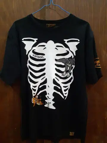 Vanson 스켈레톤 프린트 T셔츠 블랙
