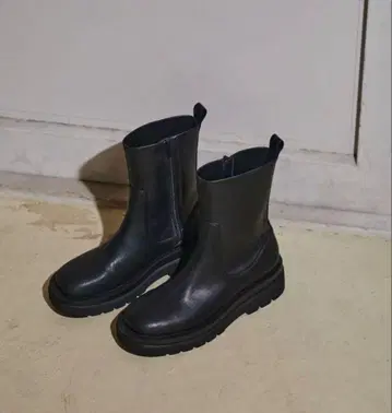 ADAM ET ROPE' 트랙 밑창 스트레치 부츠 36