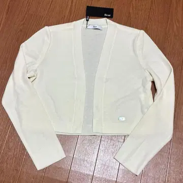 새상품 Rene 니트 가디건 볼레로 흰색 화이트