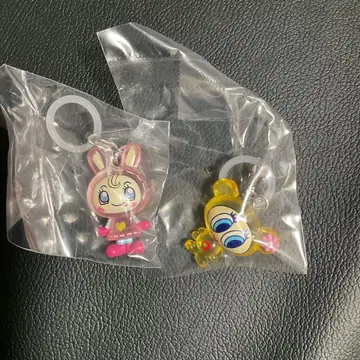 나루미야 메지루시 액세서리 2점