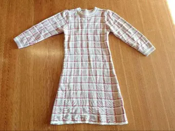 체크 무늬 니트 원피스 (긴팔)