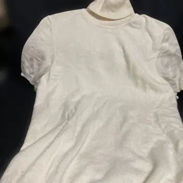 캐시미어 100% 화이트 하이넥 반팔 니트 유니클로 XL