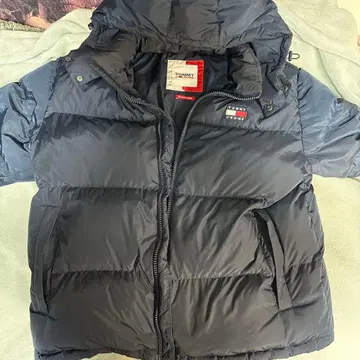 TOMMY JEANS THE ALASKA PUFFER XL 네이비