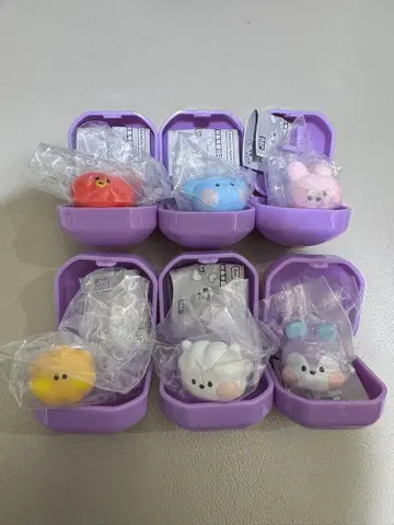 BTS BT21 푹신푹신 링 가챠