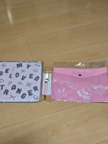 모르는 그녀 굿즈 3종 세트