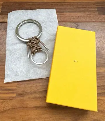 [ 미사용 새상품 ] FRAMeWORK ITTI 이치 키링