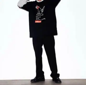 PEOPLE SAVE THE FXXKING WORLD 셔츠