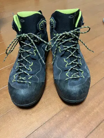 Montura 몬츄라 야르테크노 gtx 사이즈 26.0cm