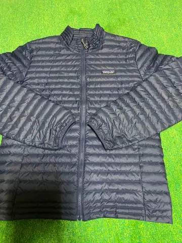 새상품급 patagonia 파타고니아 다운 스웨터 네이비 S