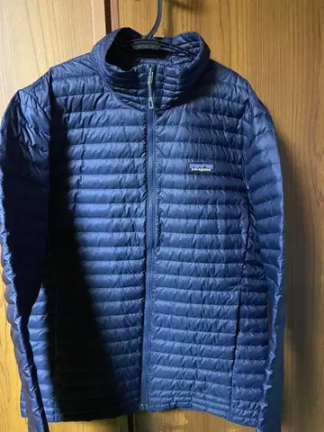 새상품급 patagonia 파타고니아 다운 스웨터 네이비 S