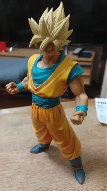 손오공 액션 피규어 슈퍼 사이어인