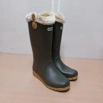 미사용 (S 22.5-23cm) 아웃도어 프로덕츠 방한 레인부츠 퍼 포함