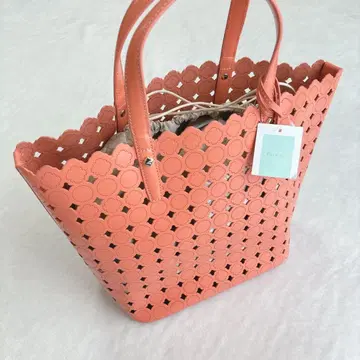 [ 새상품급 ] 토카 TOCCA 핸드백 펀칭 가죽 오렌지