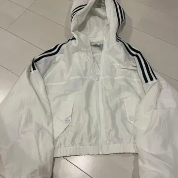 adidas 후드 부착 화이트 자켓 S