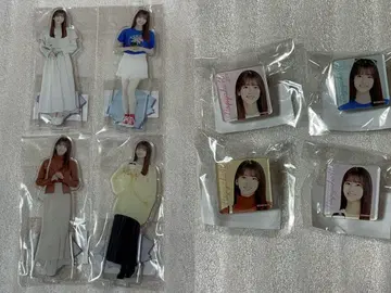 스가와라 사츠키 아크릴 스탠드, 아크릴 배지