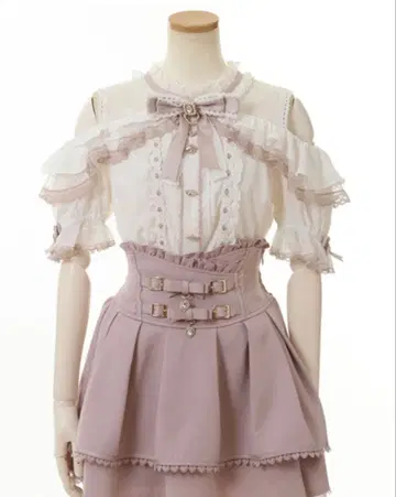 LIZLISA 오픈 숄더 프릴 블라우스