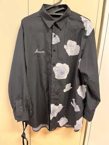 카노 플라워 프린트 셔츠