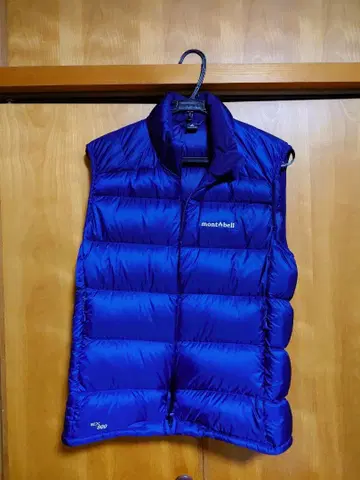 mont-bell 라이트 알파인 다운 베스트