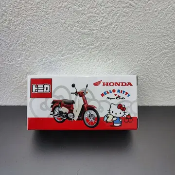 토미카 슈퍼커브 x HELLO KITTY