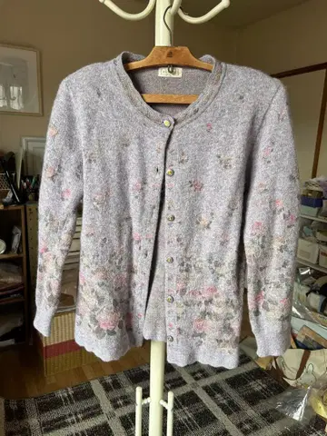 울 혼방 꽃무늬 가디건