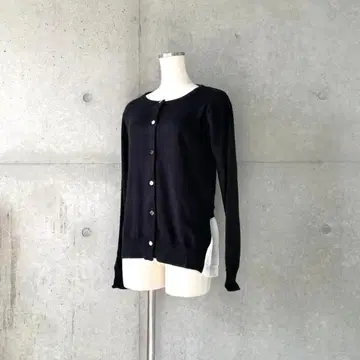 택 포함 새상품 클로버 펄 버튼 쉬폰 도킹 가디건 블랙 M