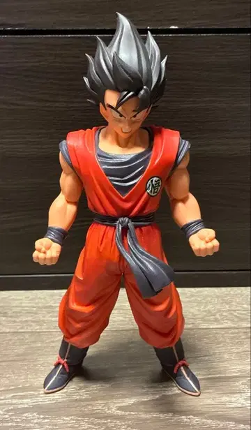 드래곤볼 제일복권 계왕권 손오공 조형 변경