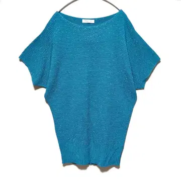 푸스 카페 블루 라벨 M 새상품급 라메 믹스 래글런 오버 사이즈 니트