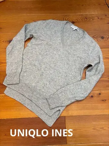 유니클로 이네스 캐시미어 100% 스웨터 그레이 L